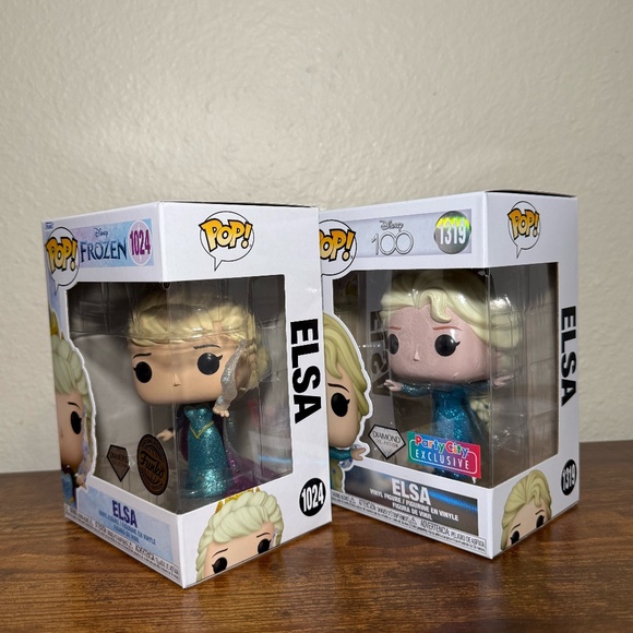 Funko Pop! Disney: Frozen - Elsa #1319 Diamond Party City + Elsa #1024 Diamond - Picture 2 of 5